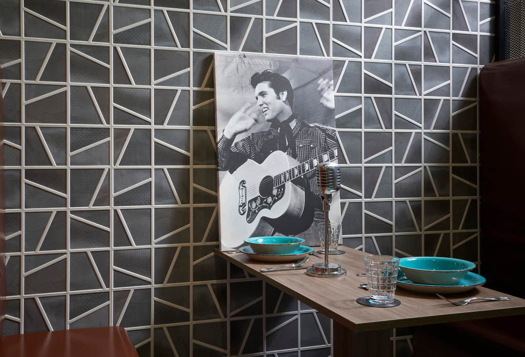 Metropol Cosmopolitan Falburkolat 