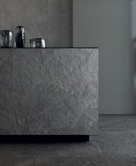 castelvetro_slatestones_4.jpg