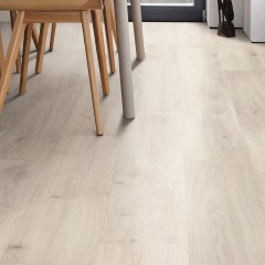 Haro Tritty 100 Oak Emilia Light Grey 538651 laminált padló